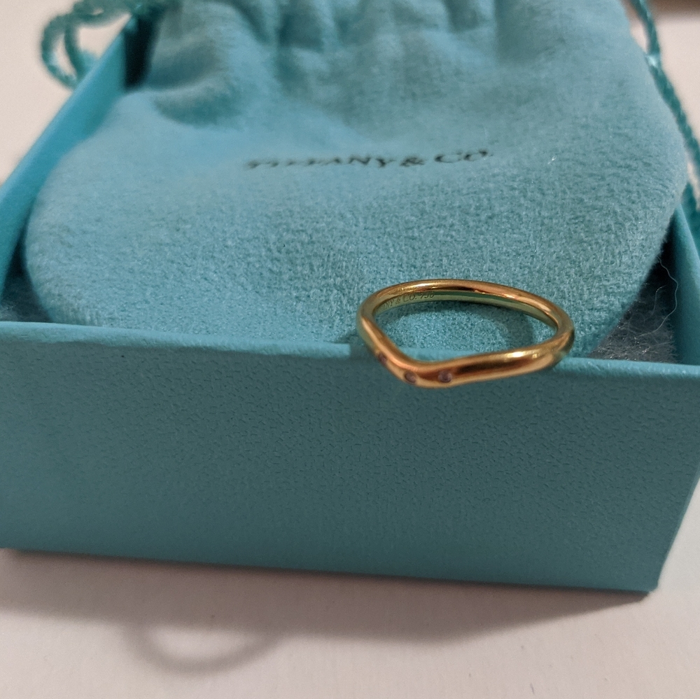 Tiffany & Co. three diamond gold wedding band